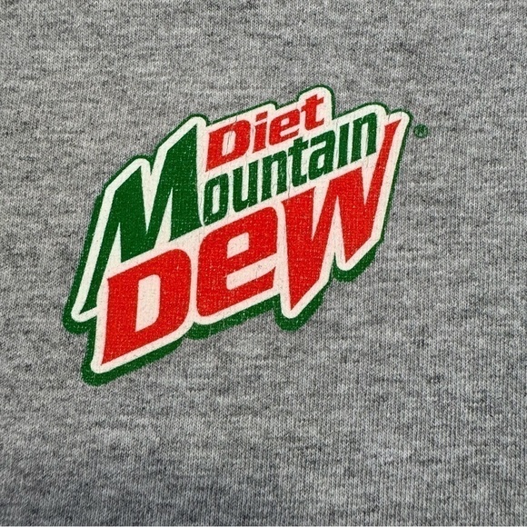 Vintage Mountain Dew gray t shirt
00s Gildan ultra men’s XL
Measures 24x29 - Picture 2 of 5